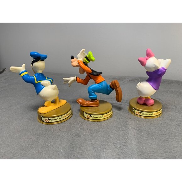 Vintage Disney Donald Duck Goofy Daisy Duck 2002 McDonalds 100 Years Of Magic Co - Picture 6 of 11